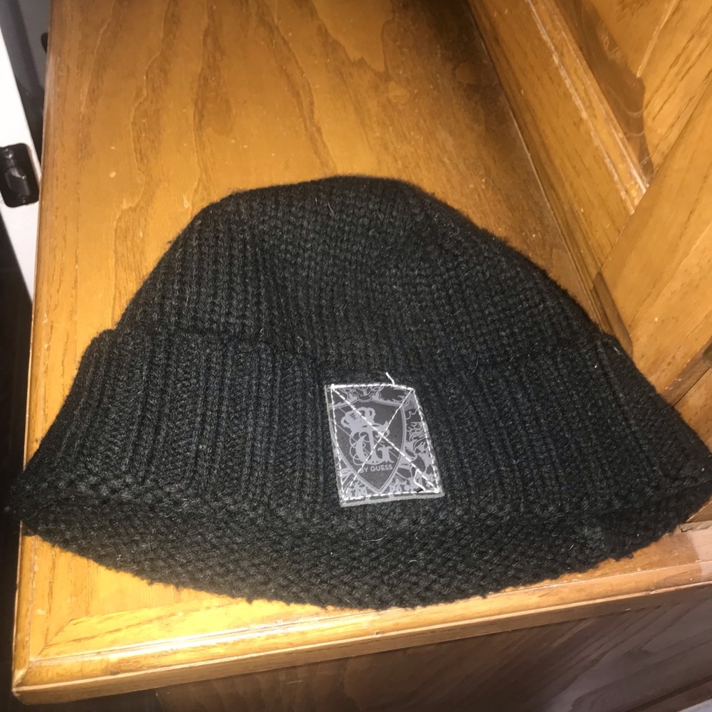 G by guess black beanie